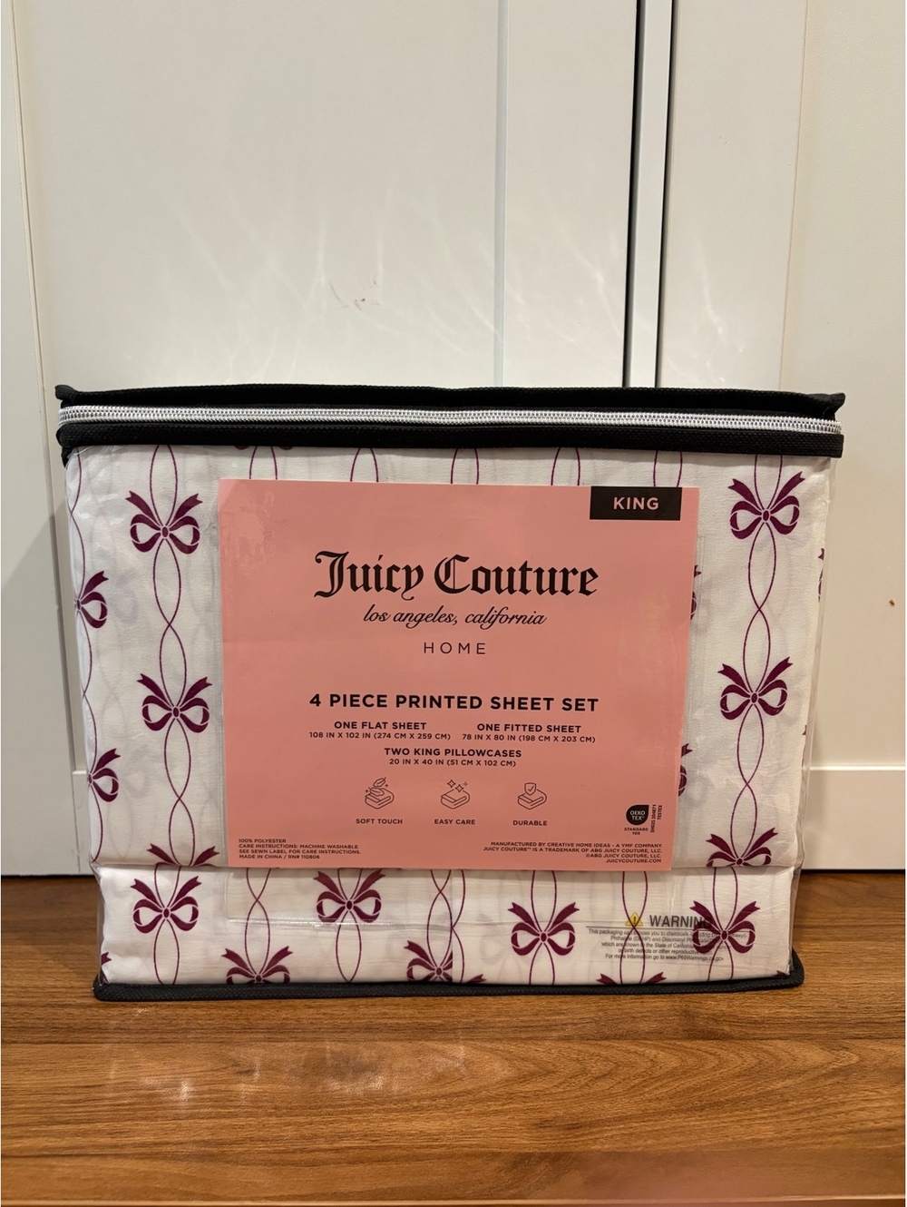 Juicy Couture King 4-Piece Printed Sheet Set – Bow Print – New